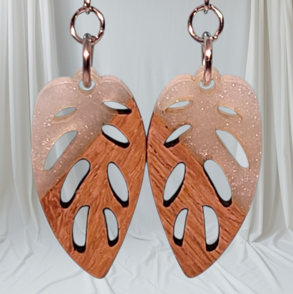 Tropical Leaf Drop Earrings in White and Brown